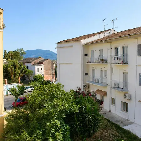 Corfu Town - Free Private Parking Apartament